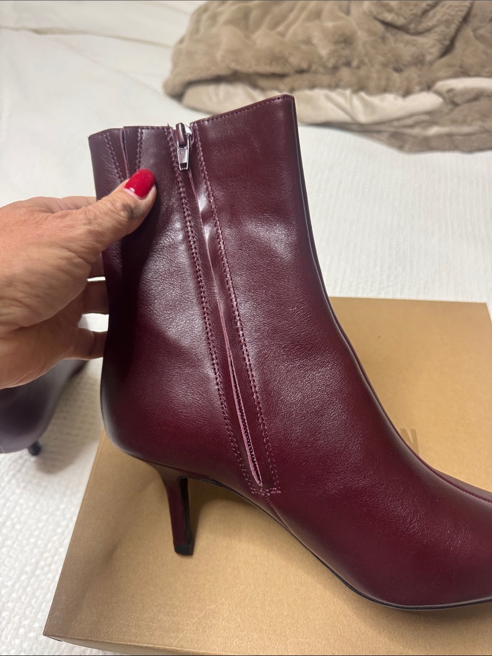 Steve Madden Burgundy Pointed Toe Mid-Calf Leather Boots - Picture 5 of 6